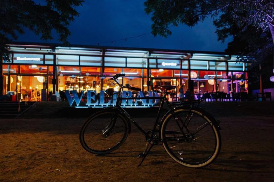 Weltrad Am Fluss Restaurant & Quartier Schönebeck Exterior foto